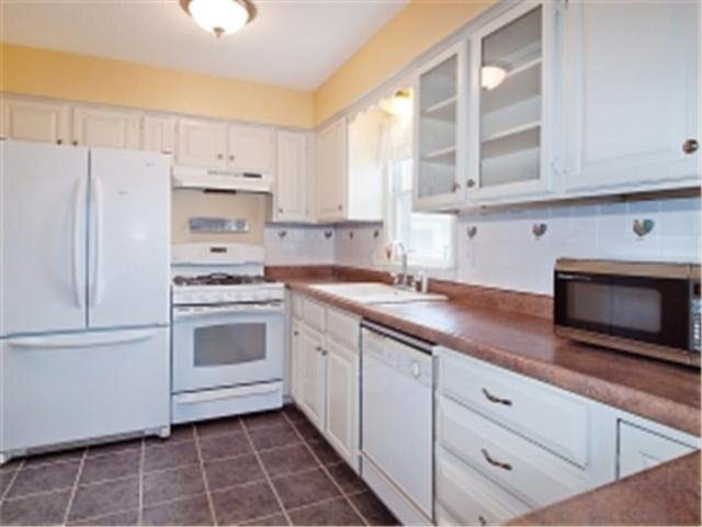 605 10th Avenue Southeast Rochester, MN 55904 - Photo 11 of 16 Gallery Image 11