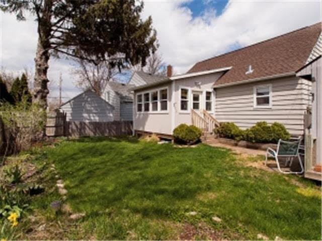 605 10th Avenue Southeast Rochester, MN 55904 - Photo 5 of 16 Gallery Image 5