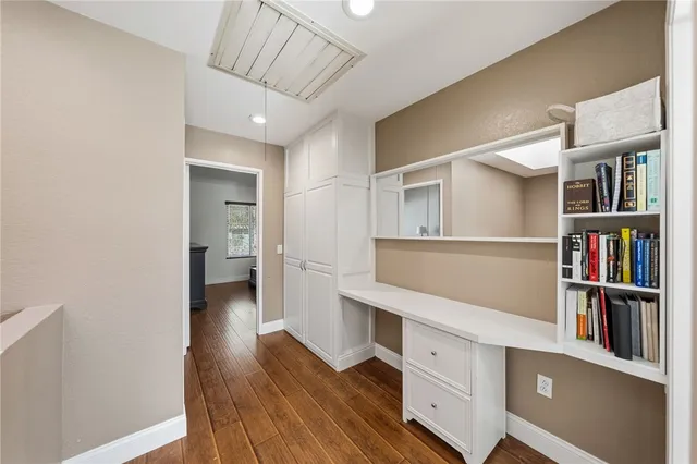 $910,000 | 5 Robin Hill Lane, Laguna Hills, CA 92653