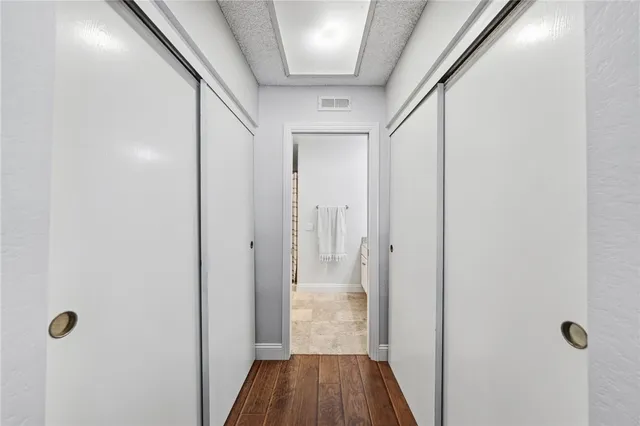 $910,000 | 5 Robin Hill Lane, Laguna Hills, CA 92653