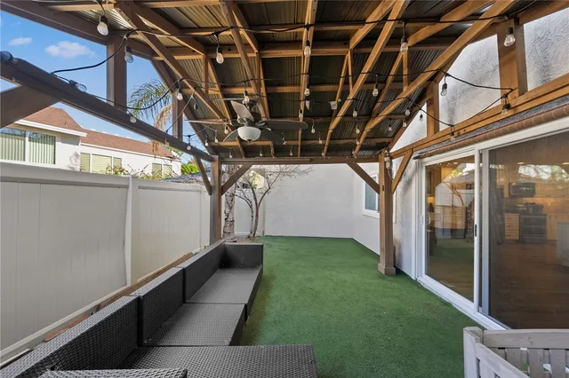 $910,000 | 5 Robin Hill Lane, Laguna Hills, CA 92653