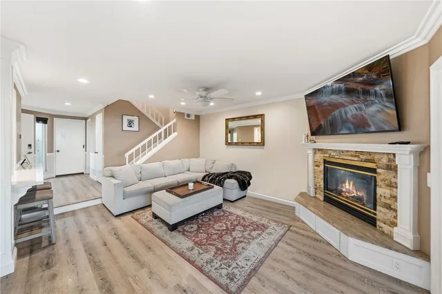 $910,000 | 5 Robin Hill Lane, Laguna Hills, CA 92653