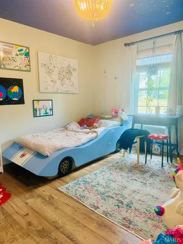 $480,500 | 661 Clifton Hill Drive, St. Peters, MO 63376