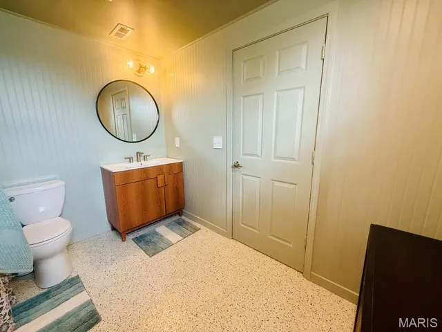 $480,500 | 661 Clifton Hill Drive, St. Peters, MO 63376