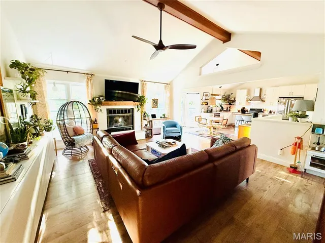 $480,500 | 661 Clifton Hill Drive, St. Peters, MO 63376