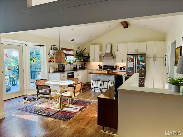 $480,500 | 661 Clifton Hill Drive, St. Peters, MO 63376