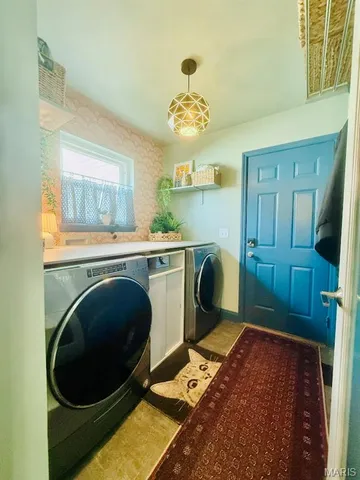 $480,500 | 661 Clifton Hill Drive, St. Peters, MO 63376