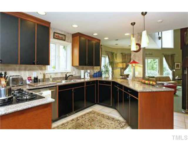 907 Stone Falls Trail Raleigh, NC 27614 - Photo 8 of 23 Kitchen