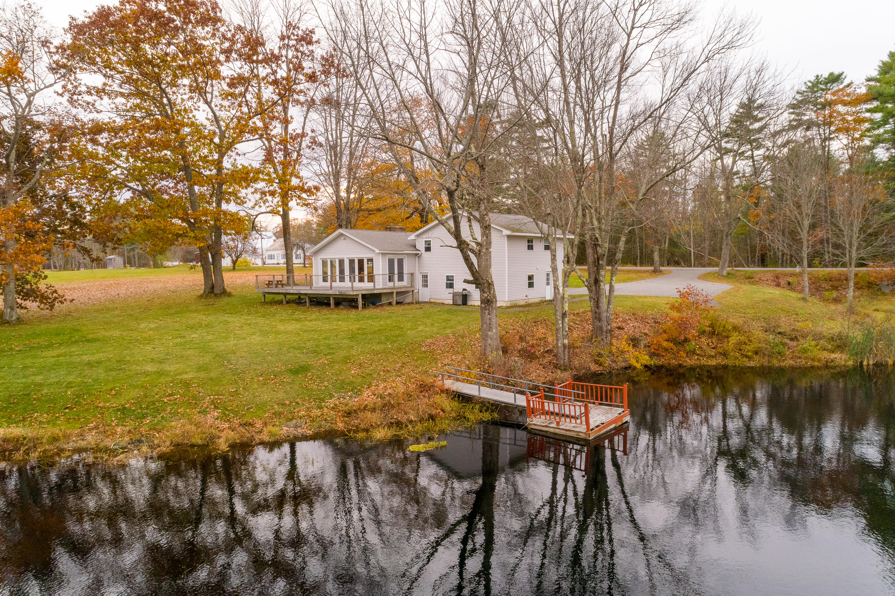 411 Foreside Road Topsham, ME 04086 - Photo 7 of 53 411 Foreside Rd