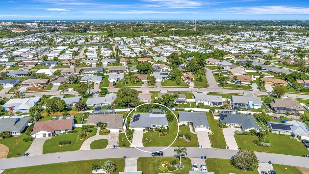 1235 Pine Needle Road Venice, FL 34285 - Photo 62 of 74 Gallery Image 62