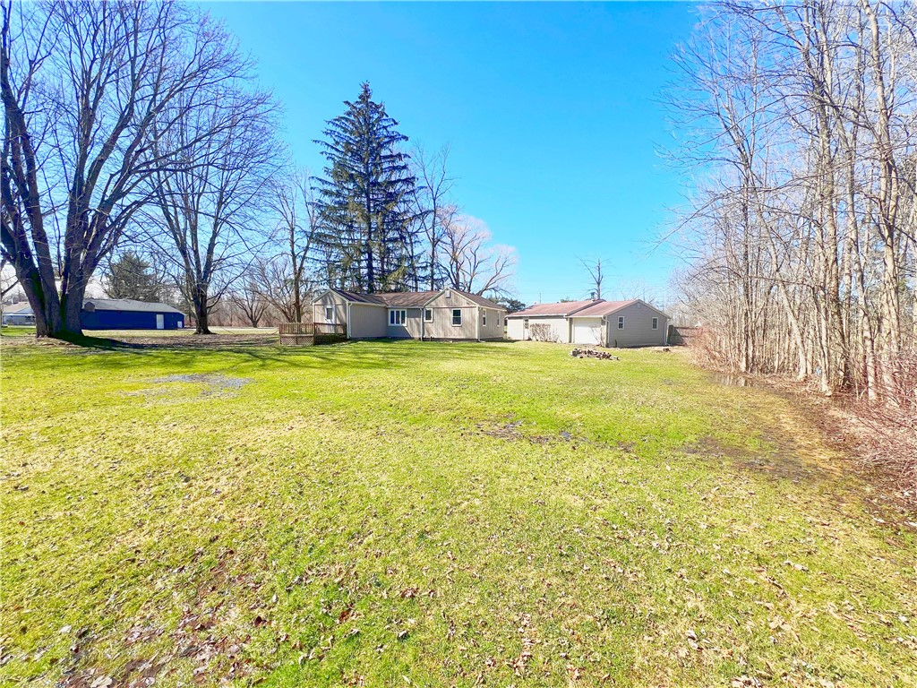 6382 County Line Road Ontario, NY 14519 - Photo 3 of 15