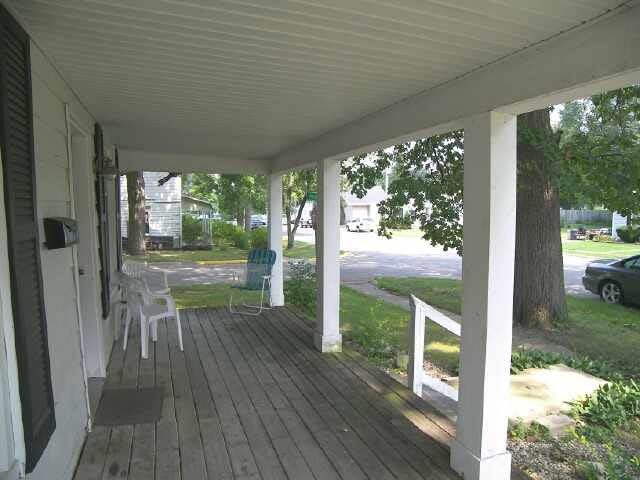 430 South Harding Street, Unit SW Warsaw, IN 46580 - Photo 5 of 25 Gallery Image 5