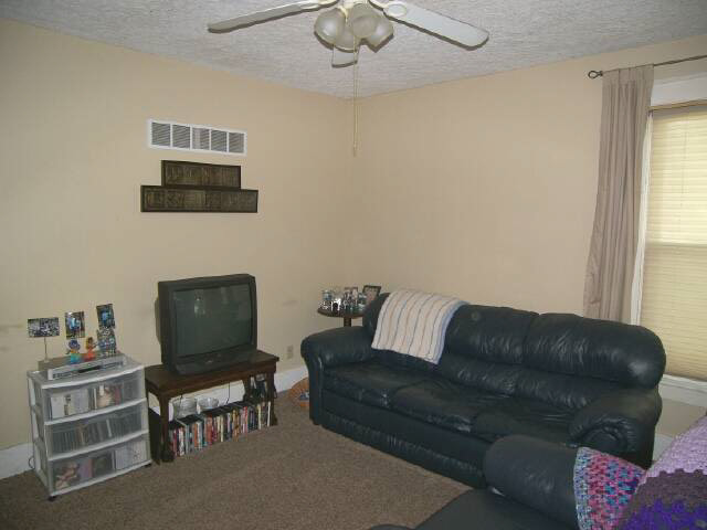 430 South Harding Street, Unit SW Warsaw, IN 46580 - Photo 8 of 25 Gallery Image 8