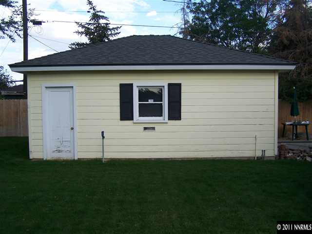 655 Hillcrest Drive Reno, NV 89509 - Photo 11 of 13 Photo 11