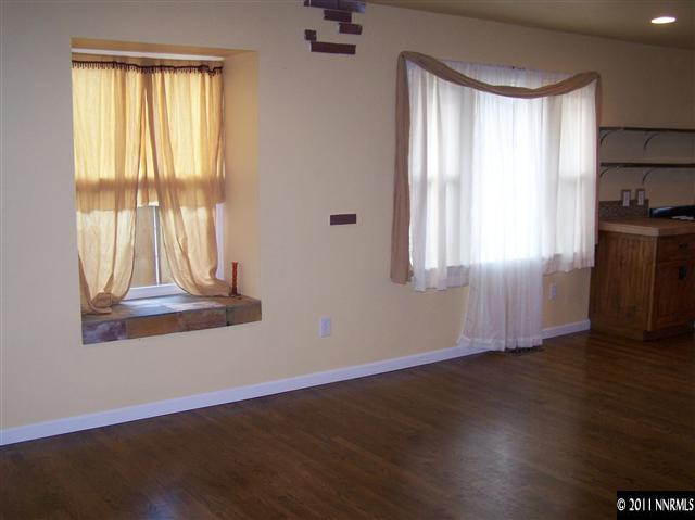 655 Hillcrest Drive Reno, NV 89509 - Photo 6 of 13 Photo 6