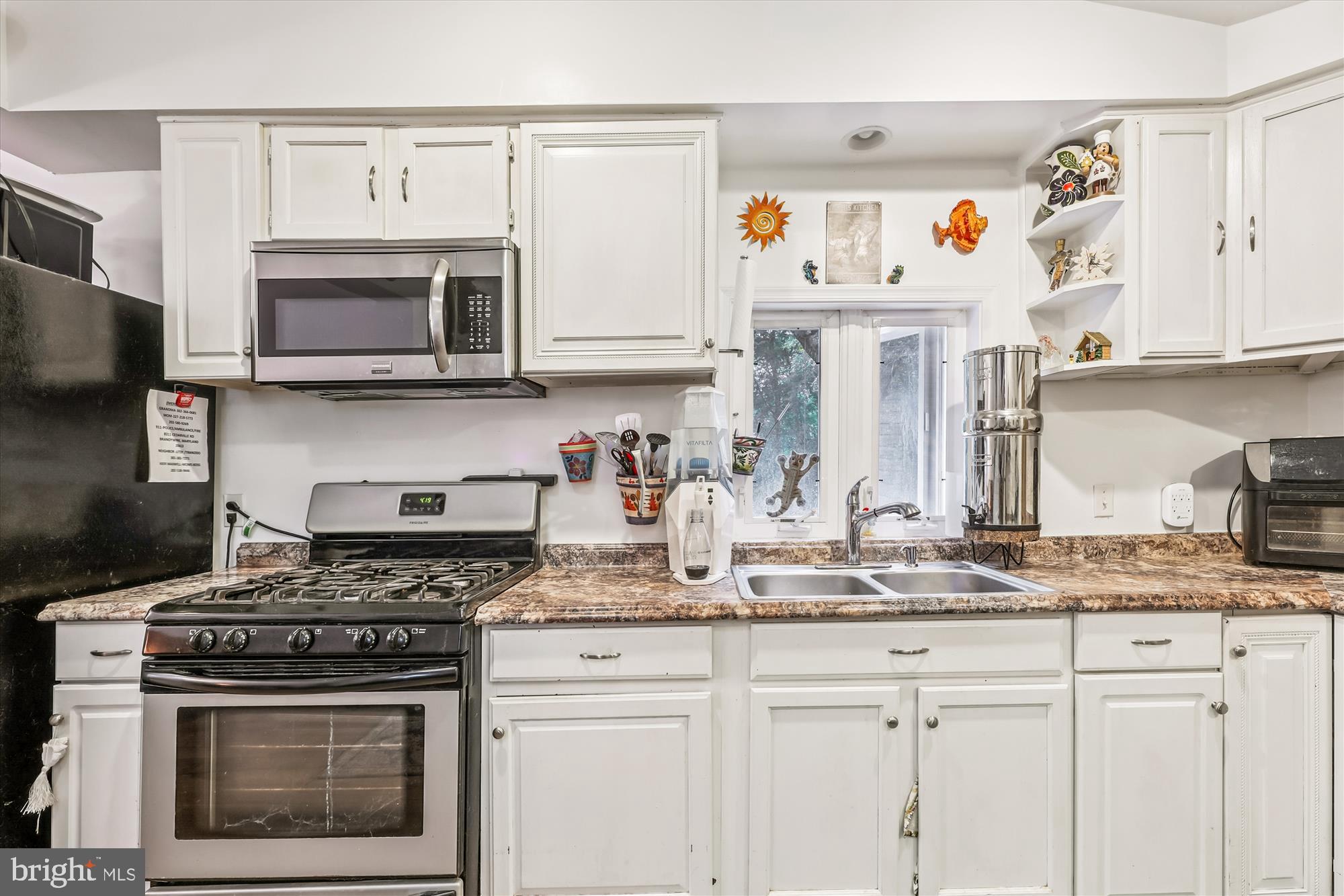 8311 Cedarville Road Brandywine, MD 20613 - Photo 3 of 30 Kitchen