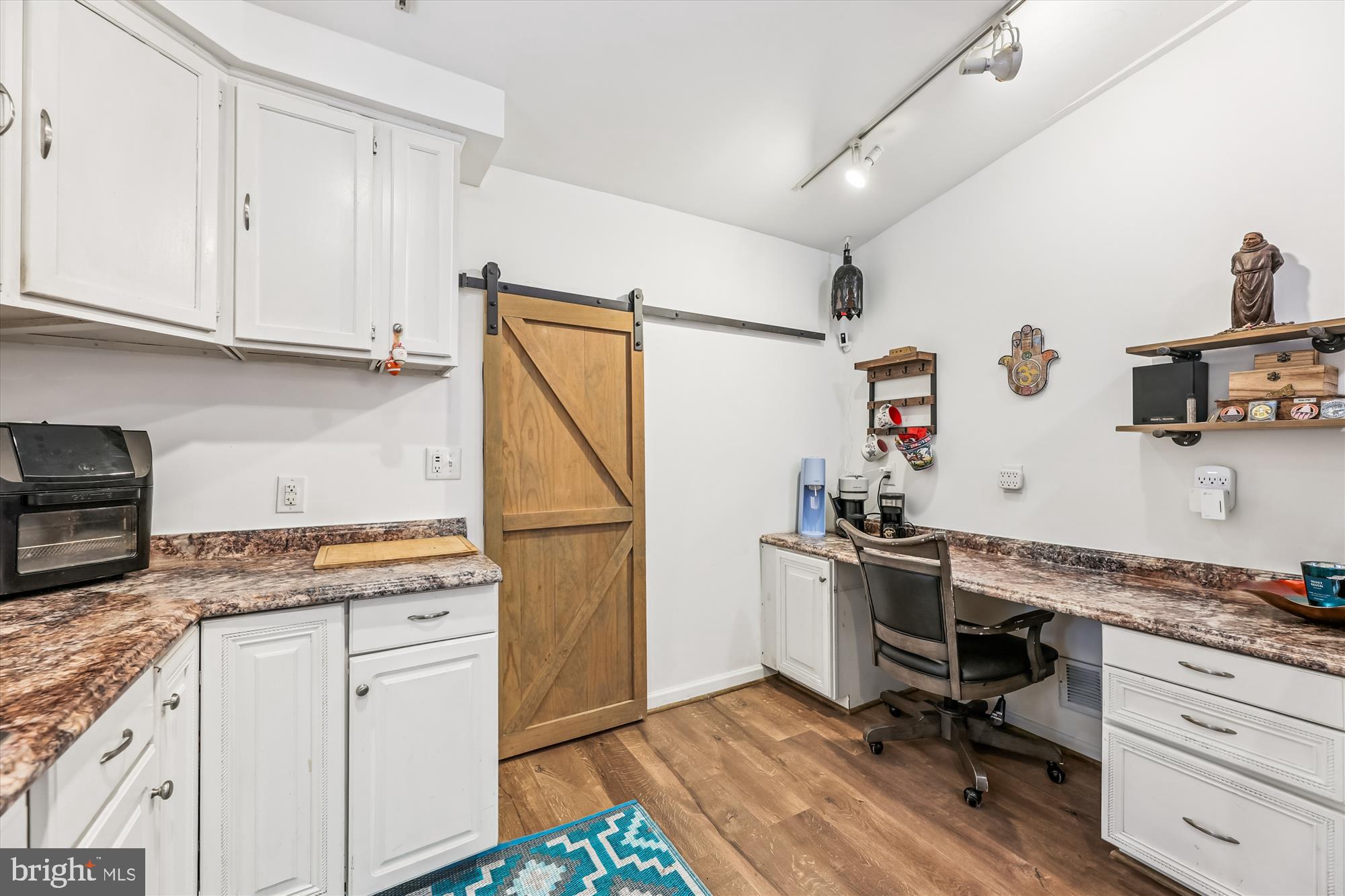 8311 Cedarville Road Brandywine, MD 20613 - Photo 7 of 31 Kitchen