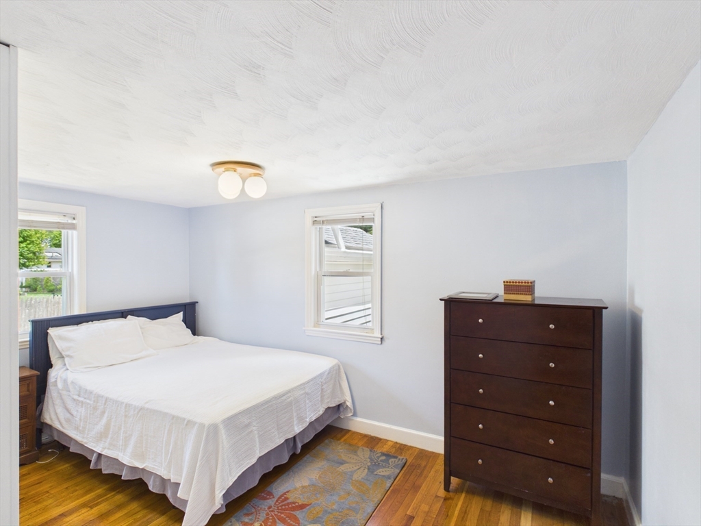 41 Essex Road Sharon, MA 02067 - Photo 23 of 42