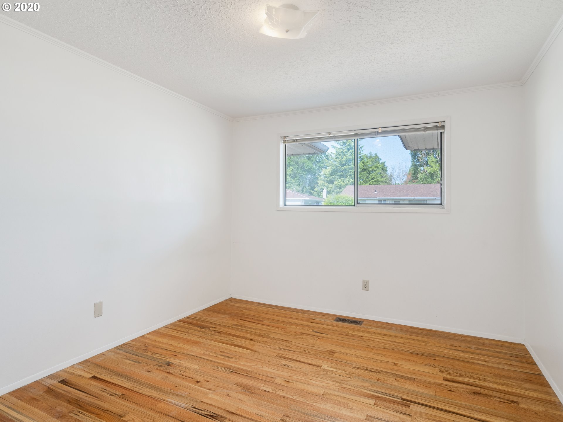 1692 Princeton Road Woodburn, OR 97071 - Photo 14 of 32 Gallery Image 14