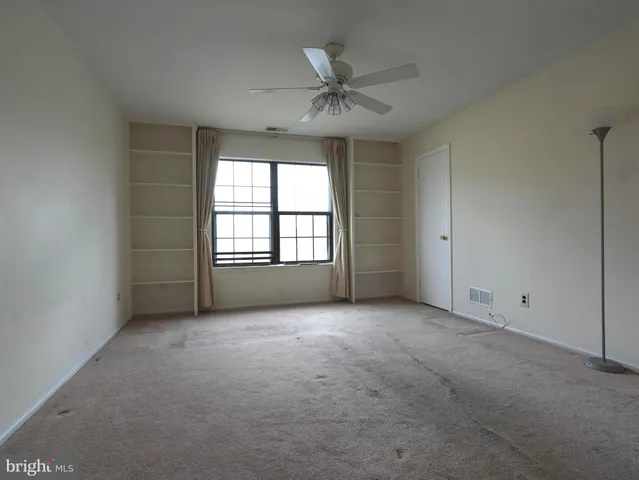 a view of walk in closet