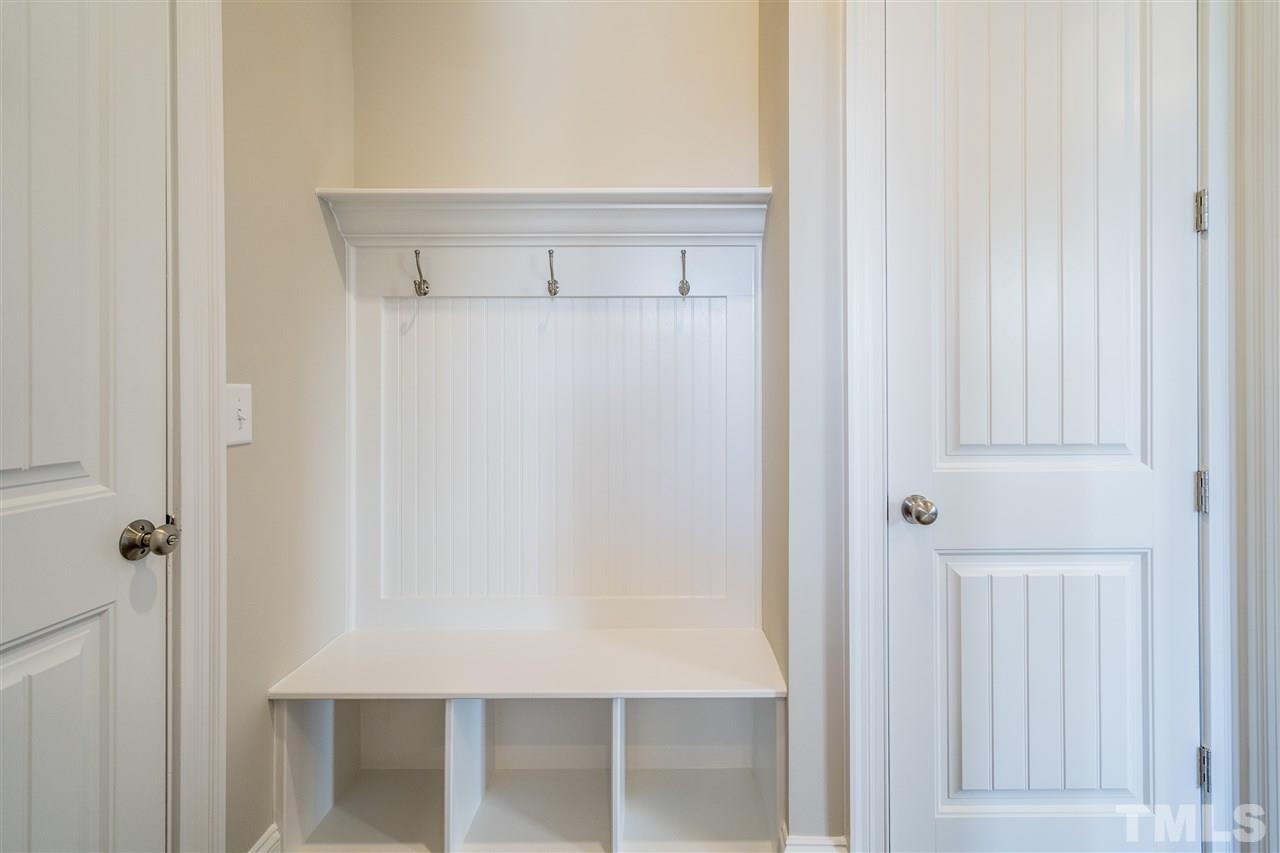 5928 Bellona Lane Raleigh, NC 27612 - Photo 4 of 25 a close view of closet