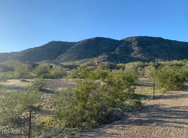 $339,000 | 16728 South 31st Lane, Unit 40, Phoenix, AZ 85045