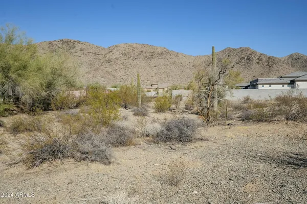 $339,000 | 16728 South 31st Lane, Unit 40, Phoenix, AZ 85045