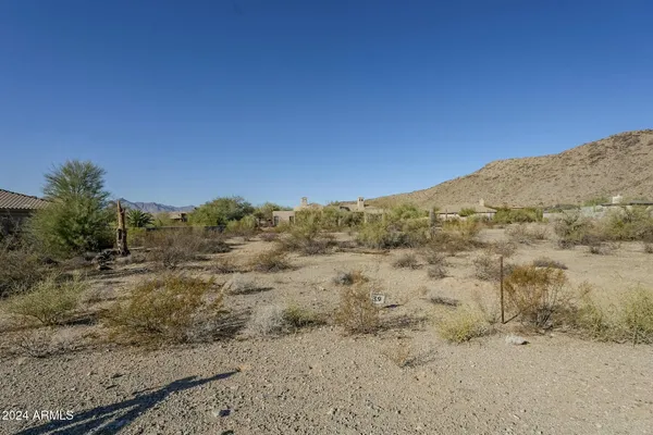 $339,000 | 16728 South 31st Lane, Unit 40, Phoenix, AZ 85045