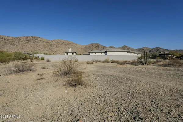 $339,000 | 16728 South 31st Lane, Unit 40, Phoenix, AZ 85045