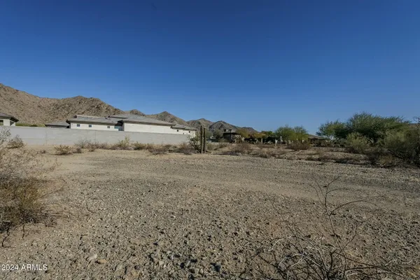 $339,000 | 16728 South 31st Lane, Unit 40, Phoenix, AZ 85045