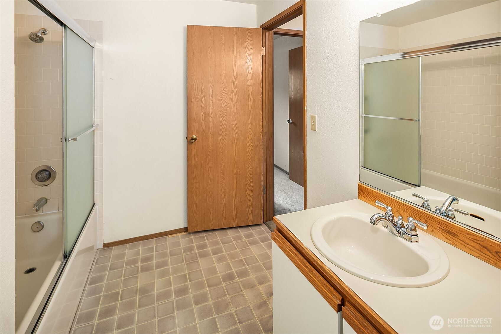10838 East Riverside Drive, Unit C102 Bothell, WA 98011 - Photo 10 of 20 Gallery Image 10