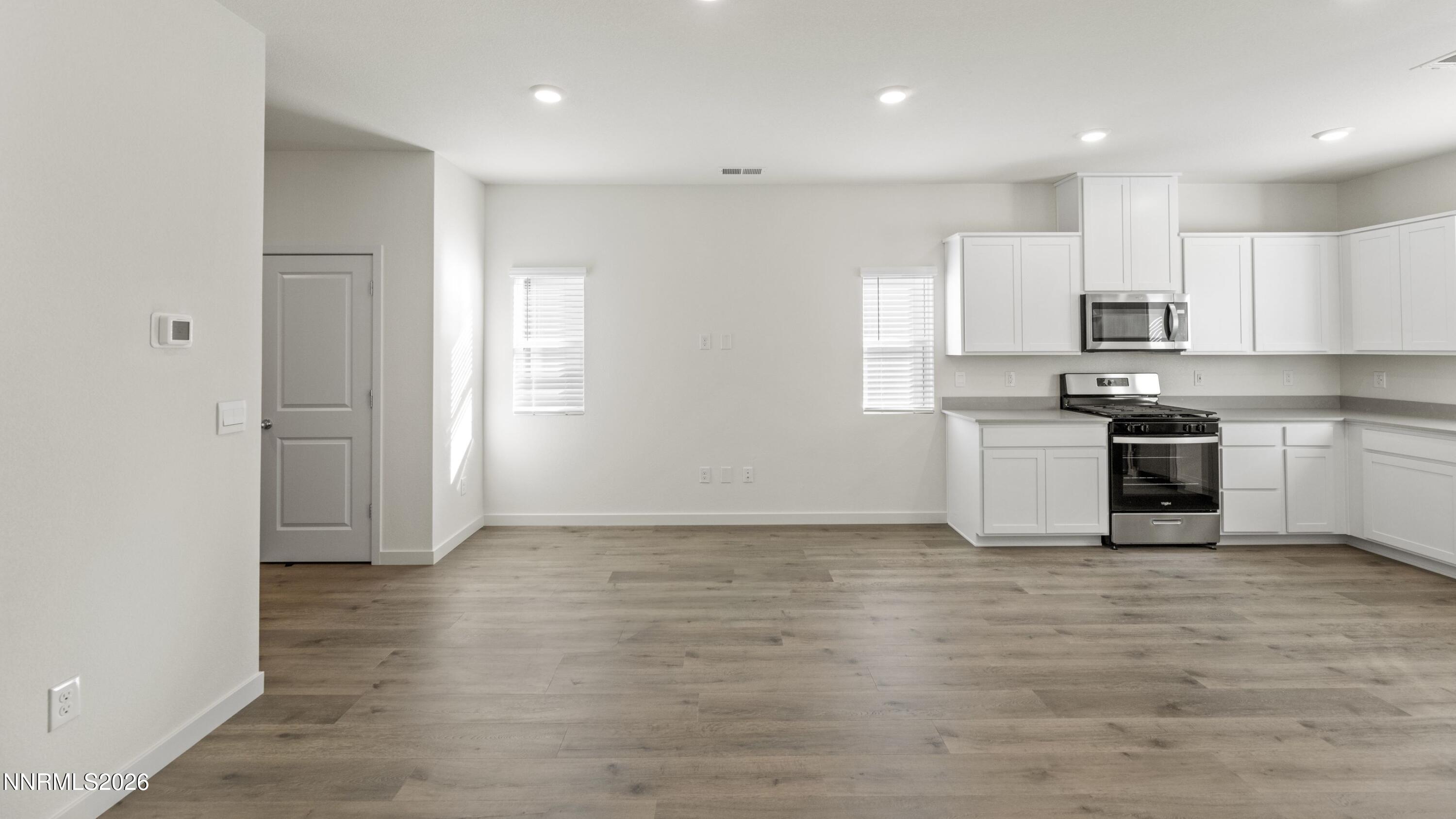 8394 Vermilion Drive Reno, NV 89506 - Photo 5 of 25 Kitchen