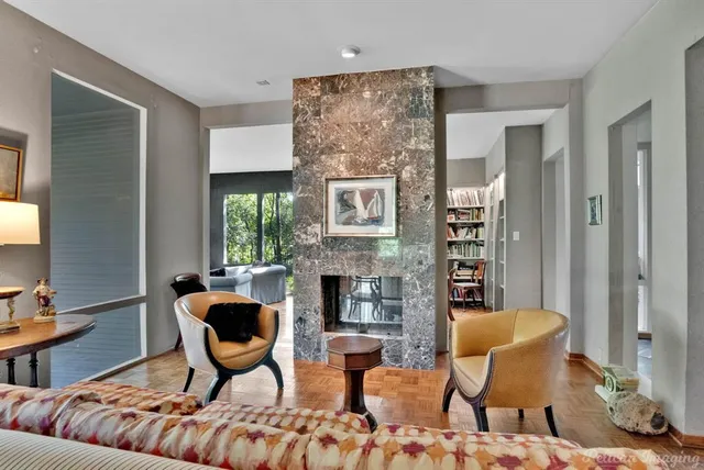 $635,000 | 1025 Delaware Street, Shreveport, LA 71106