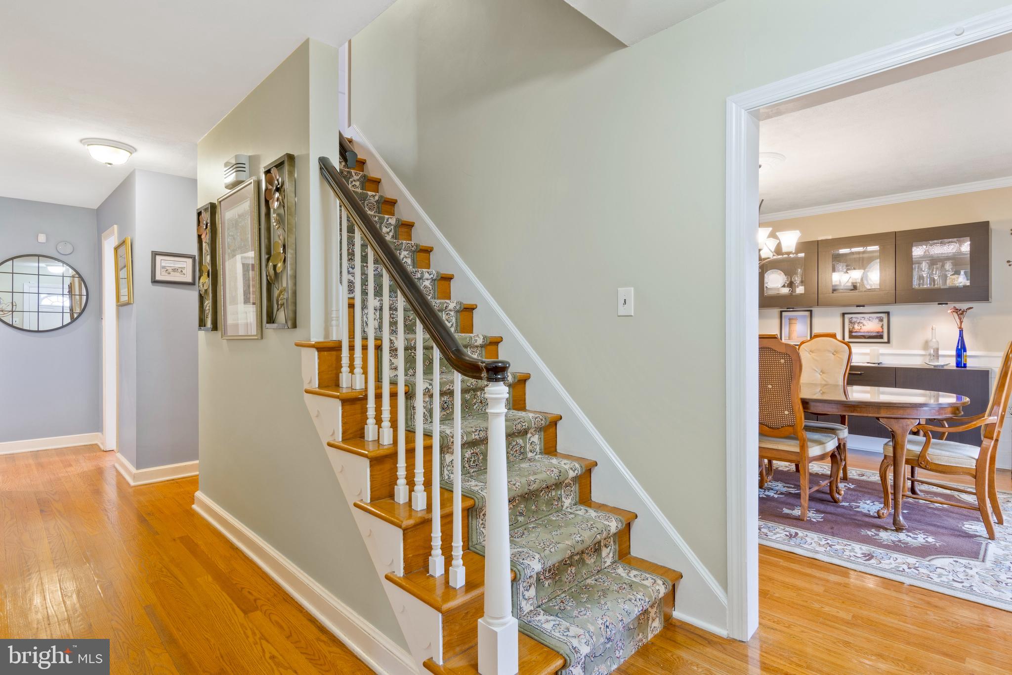 20 Windsor Road Wilmington, DE 19809 - Photo 4 of 40 Entry Hall