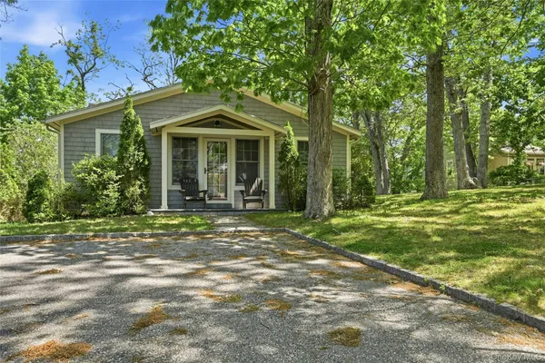 $2,800 | 1185 Fleetwood Road, Cutchogue, NY 11935