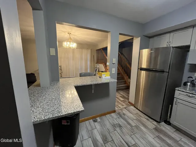 $2,100 | 3 Chrisken Drive, Unit A, Bethlehem, NY 12077