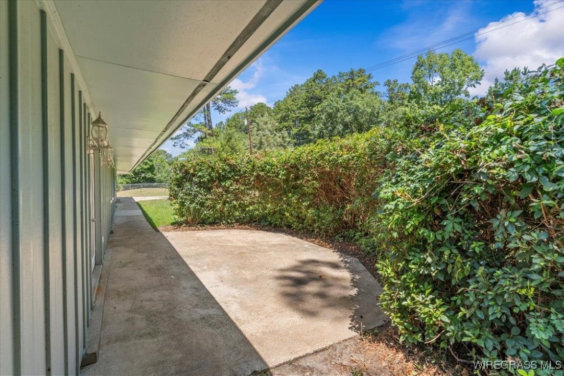 672 East Roy Parker Road Ozark, AL 36360 - Photo 26 of 28 Patio Area