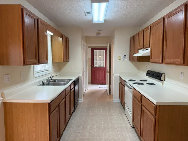 $225,900 | 146 Lombardi Court, Orangeburg, SC 29118