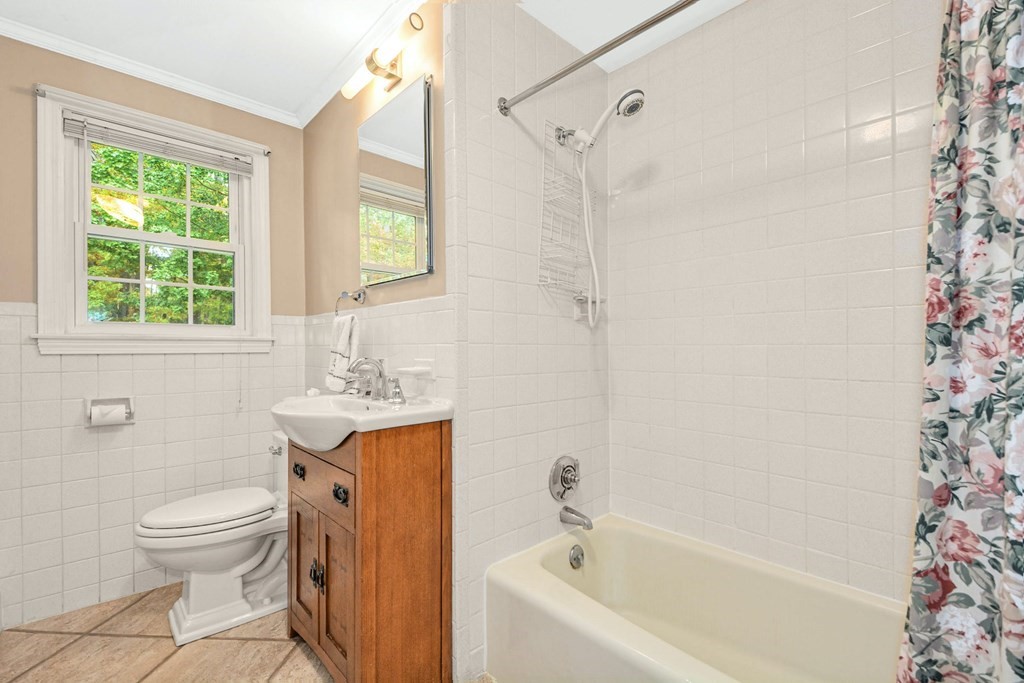 6 Cherlyn Drive Northborough, MA 01532 - Photo 12 of 35