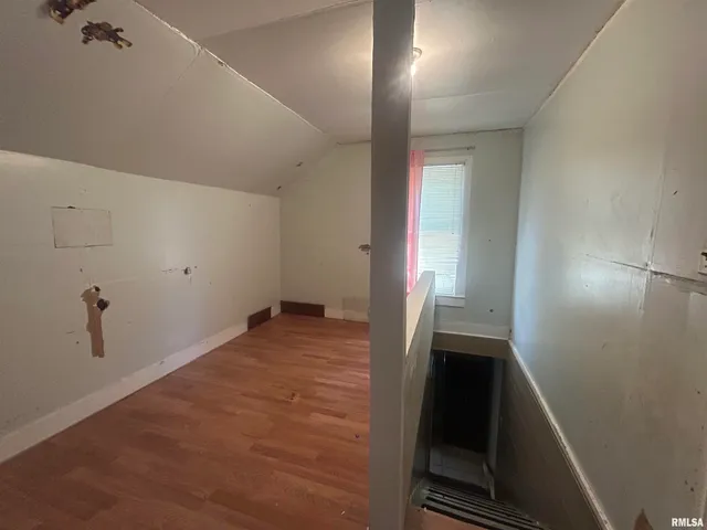 $99,900 | 203 West 12th Street, Metropolis, IL 62960