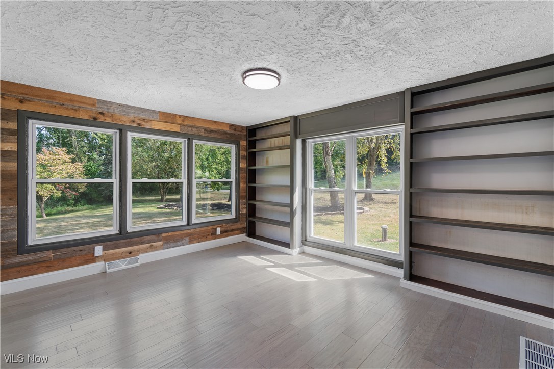 427 Center Road Akron, OH 44319 - Photo 17 of 39 Office or play room with built in shelving