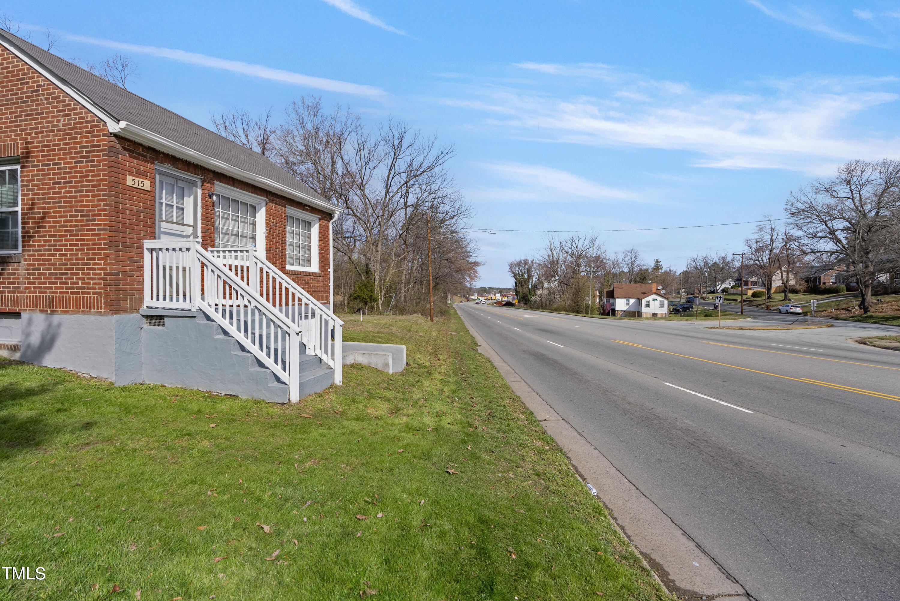 515 South Madison Boulevard Roxboro, NC 27573 - Photo 7 of 27 roxboro-91