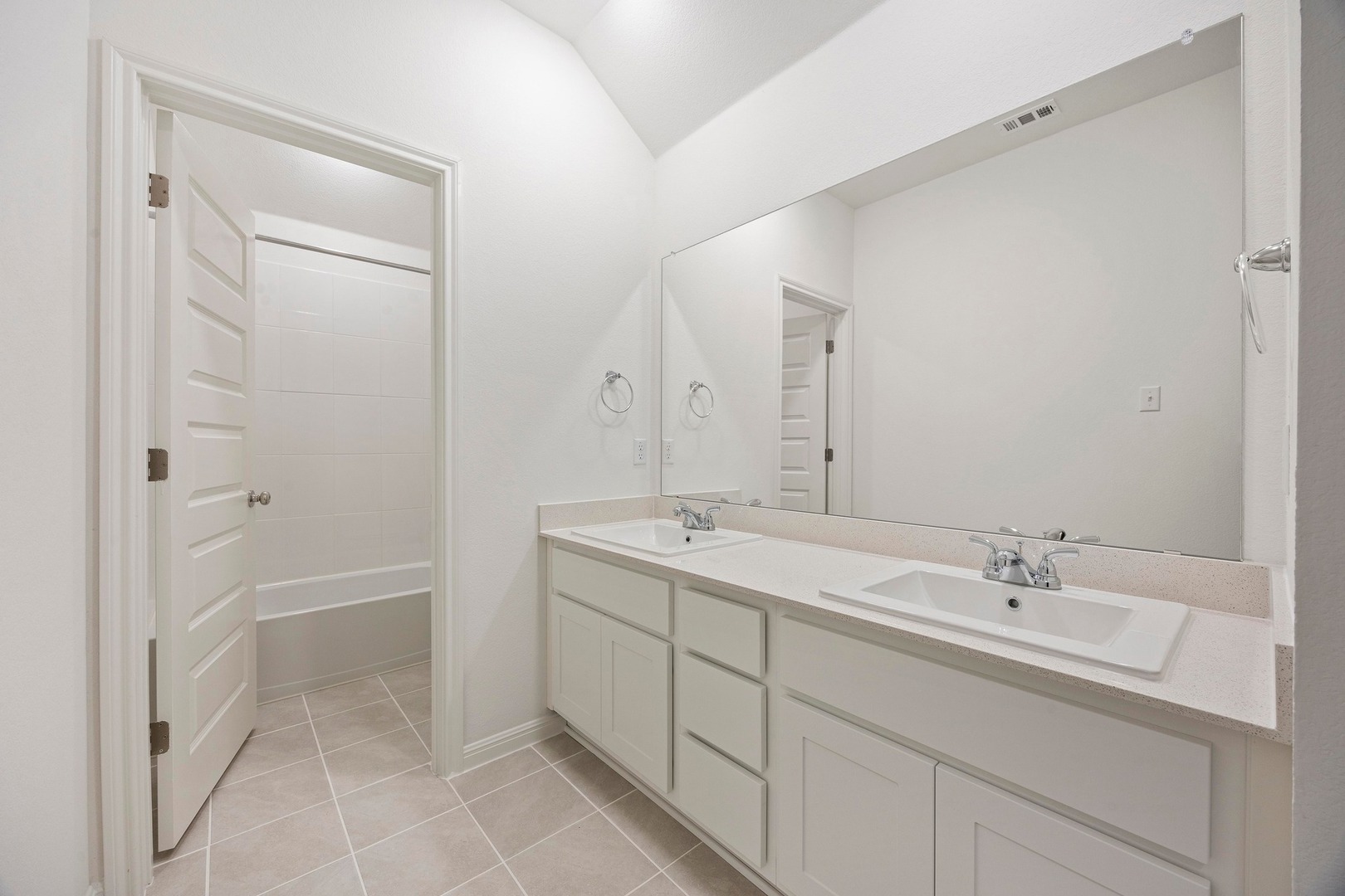 184 Hornet Street Elgin, TX 78621 - Photo 28 of 39