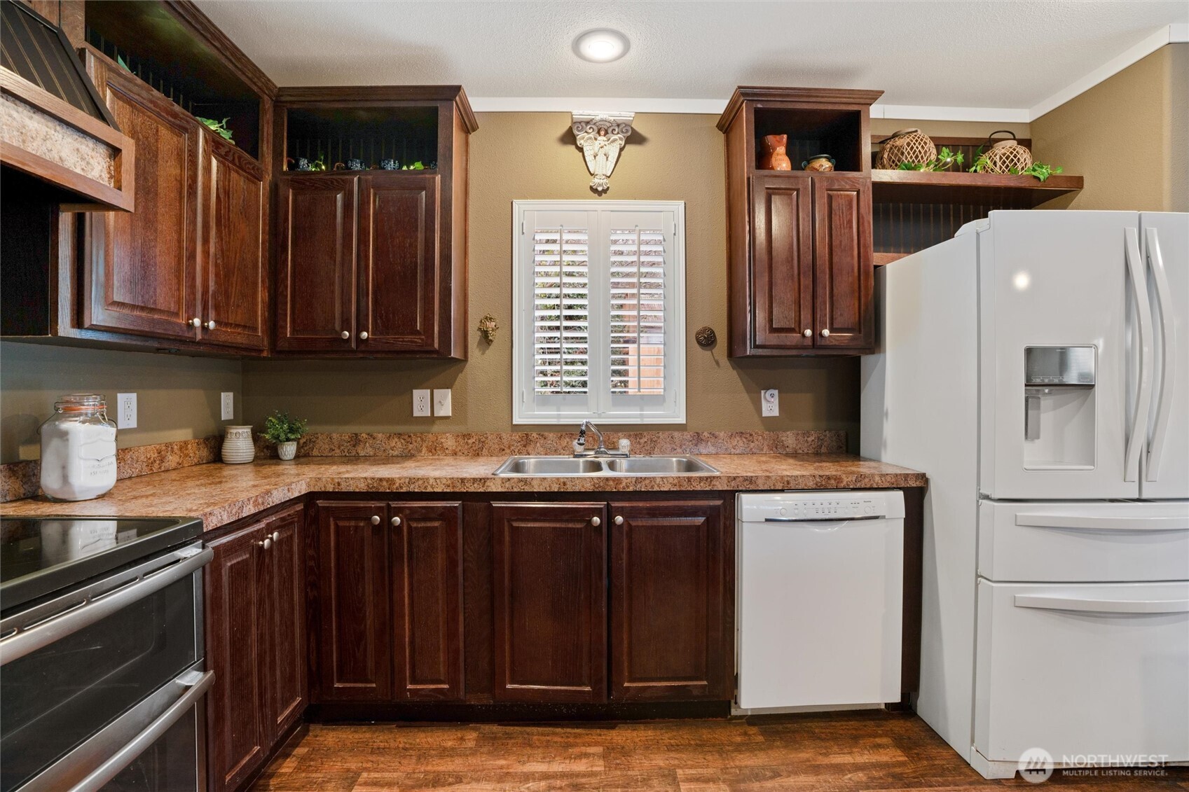 2561 Anderson Hill Road Southwest Port Orchard, WA 98367 - Photo 10 of 24 Gallery Image 10