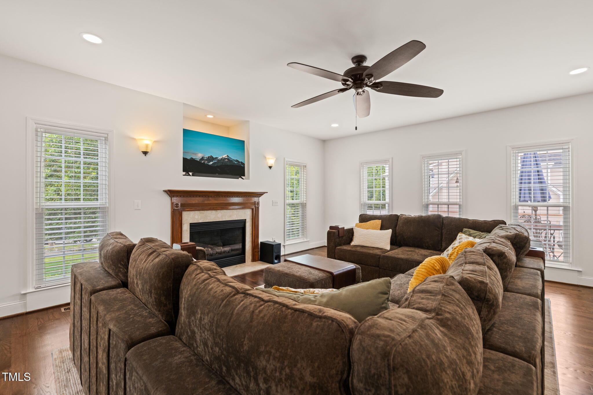 2000 Katesbridge Lane Raleigh, NC 27614 - Photo 15 of 52 15-web-or-mls-untitled-92