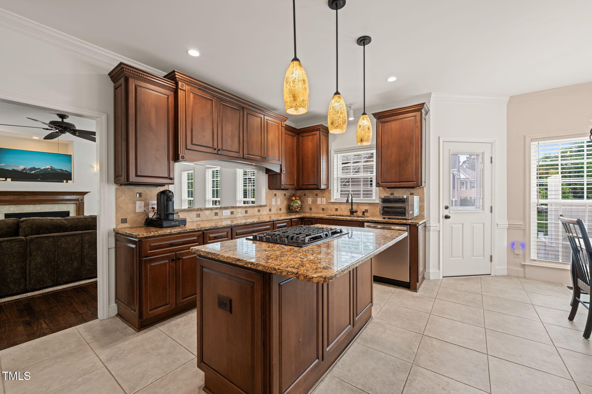 2000 Katesbridge Lane Raleigh, NC 27614 - Photo 18 of 52 18-web-or-mls-untitled-93