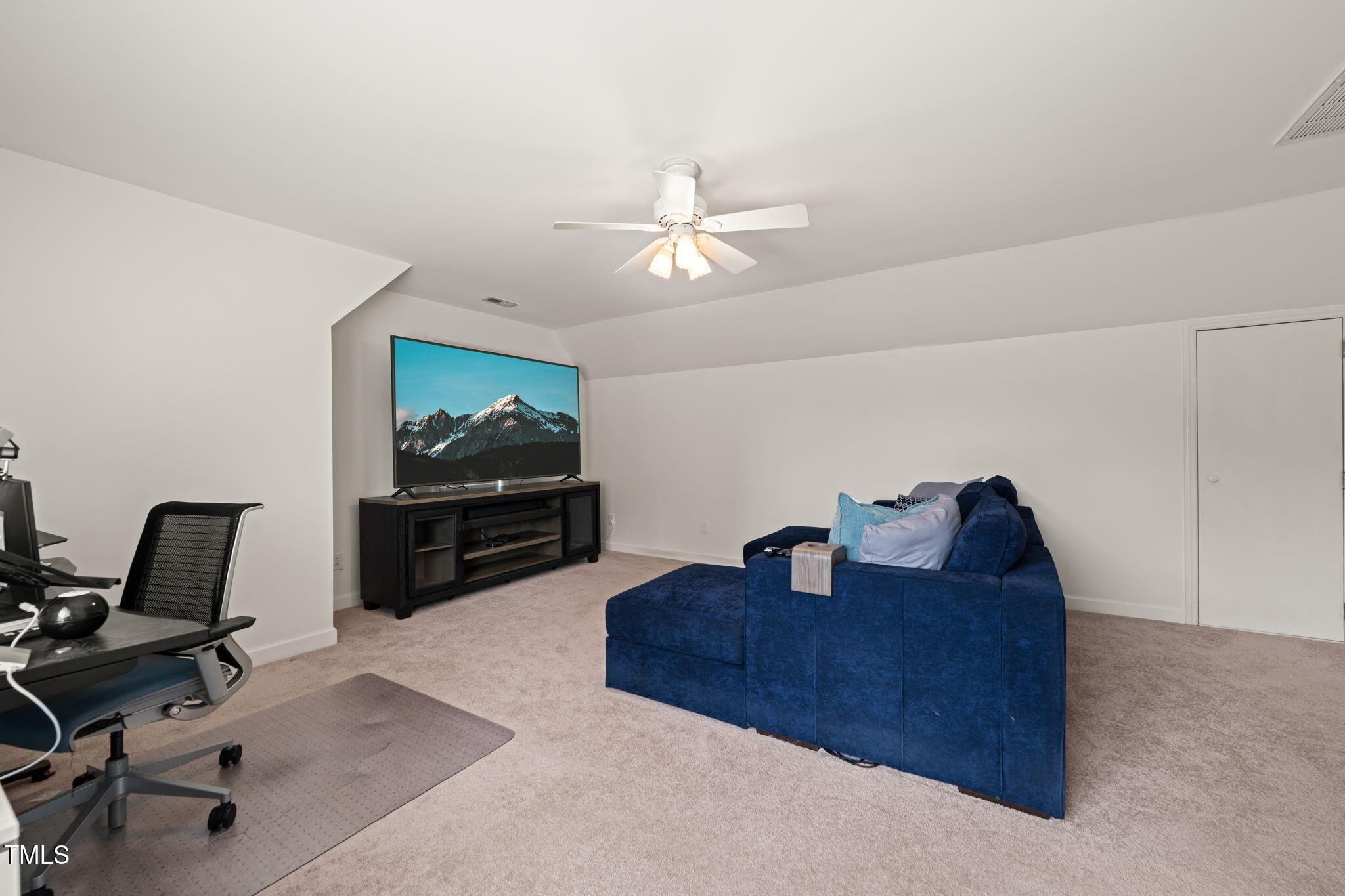 2000 Katesbridge Lane Raleigh, NC 27614 - Photo 45 of 52 45-web-or-mls-untitled-81