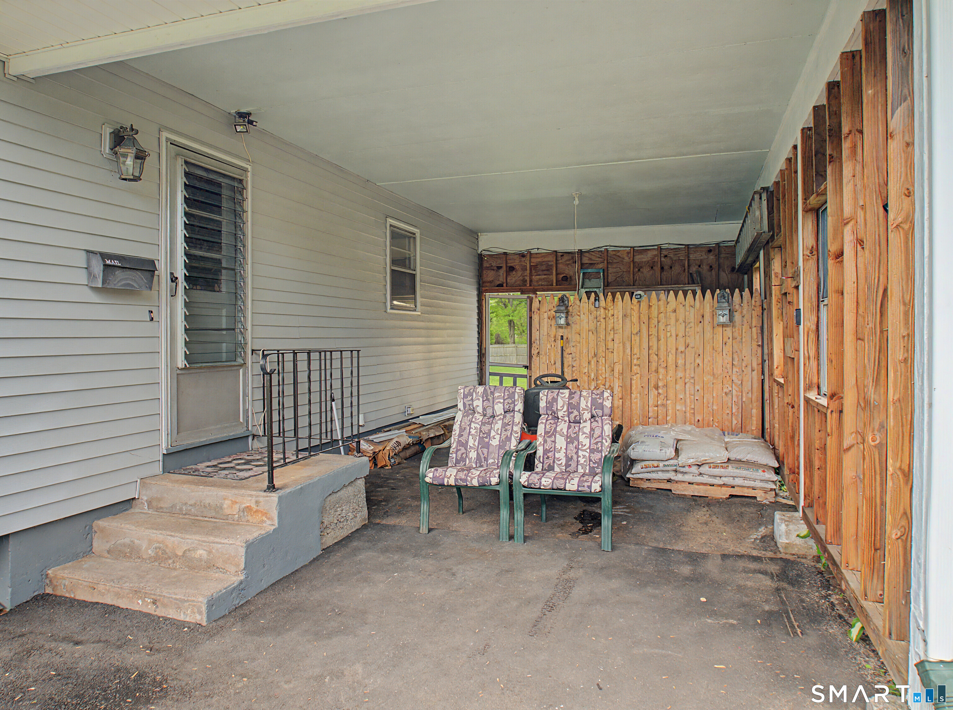 23 Raymond Road South Windsor, CT 06074 - Photo 31 of 37