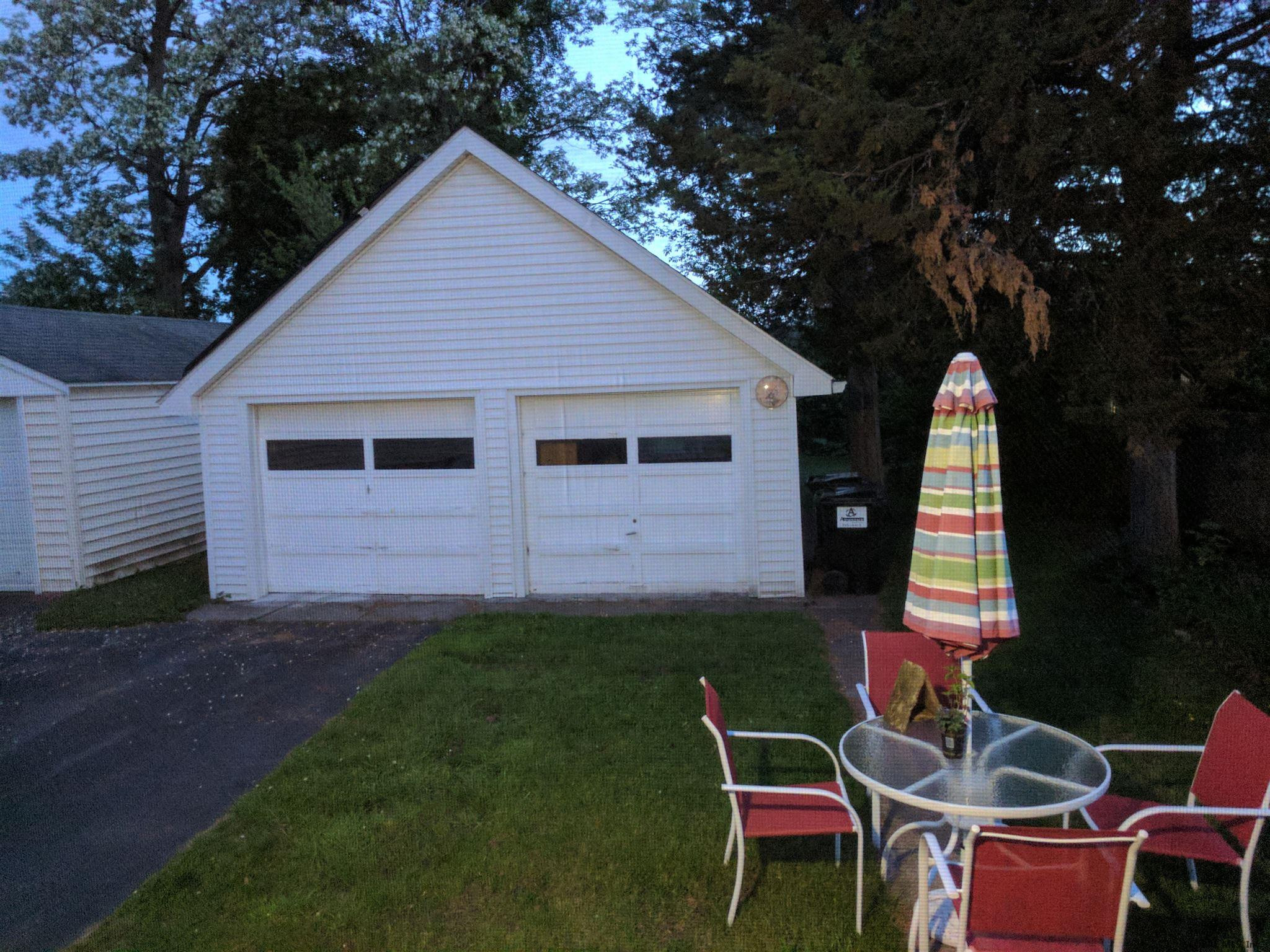 229 Princetown Road Rotterdam, NY 12306 - Photo 2 of 31 Photo 2