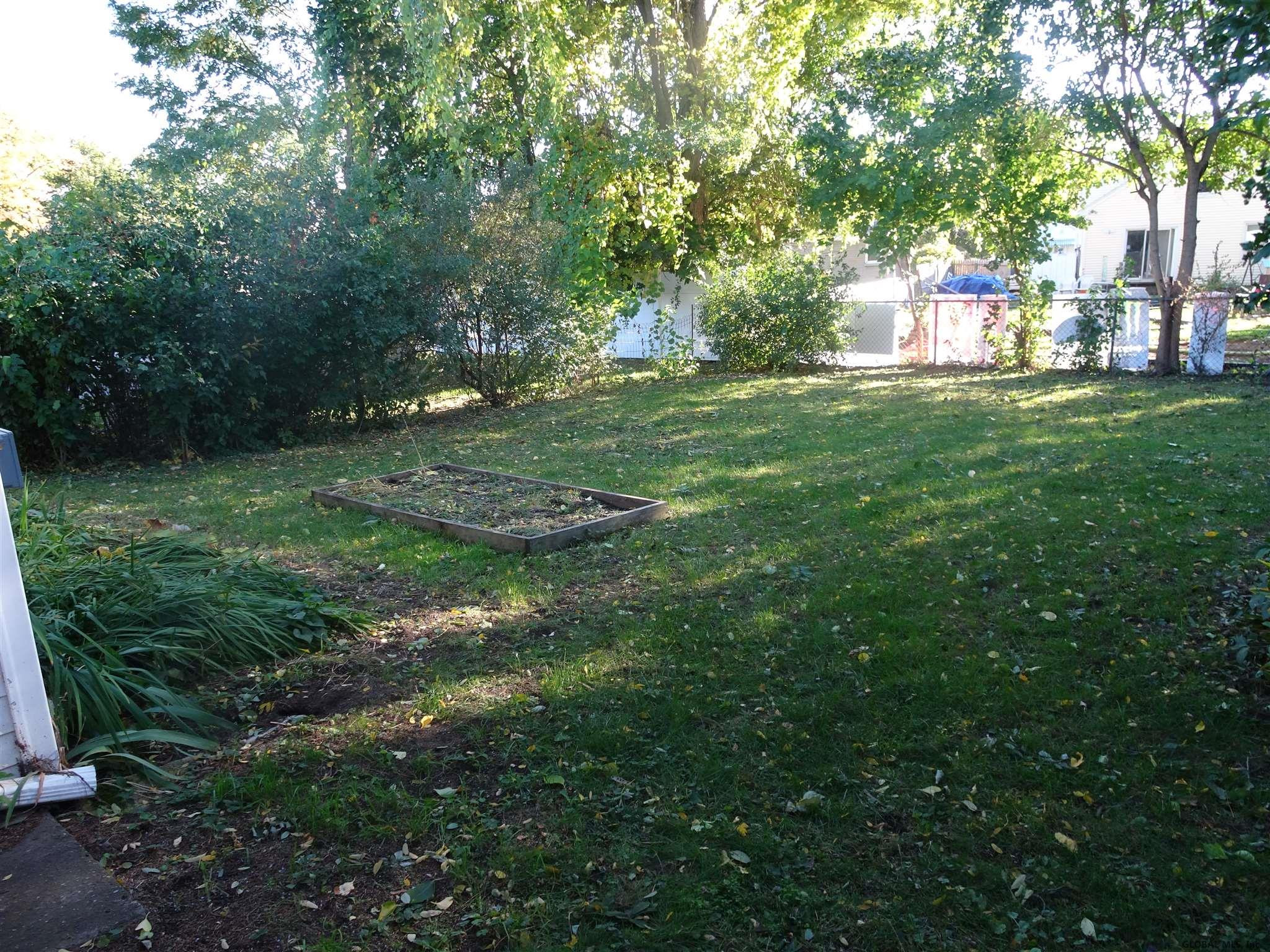 229 Princetown Road Rotterdam, NY 12306 - Photo 27 of 31 Photo 27